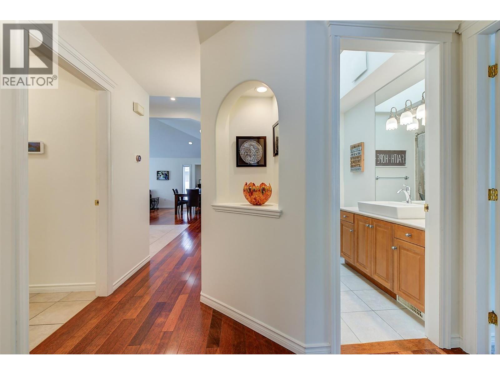 355 Woodpark Crescent, Kelowna