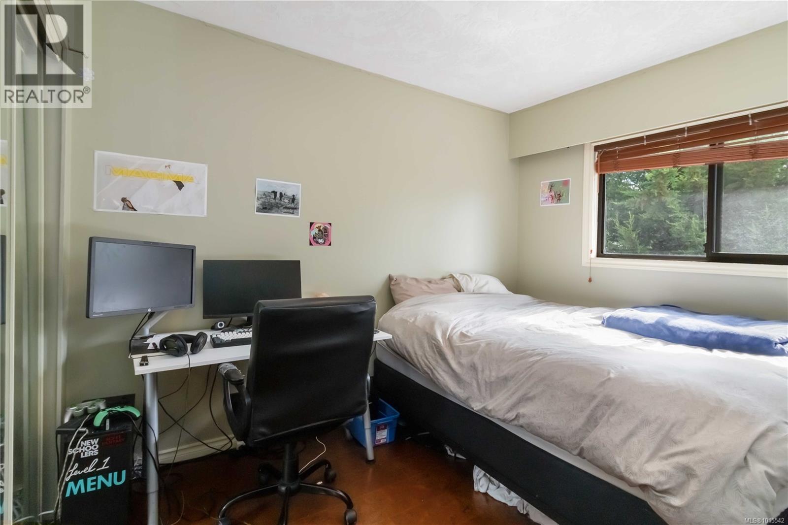 1619 Barksdale Drive, Saanich