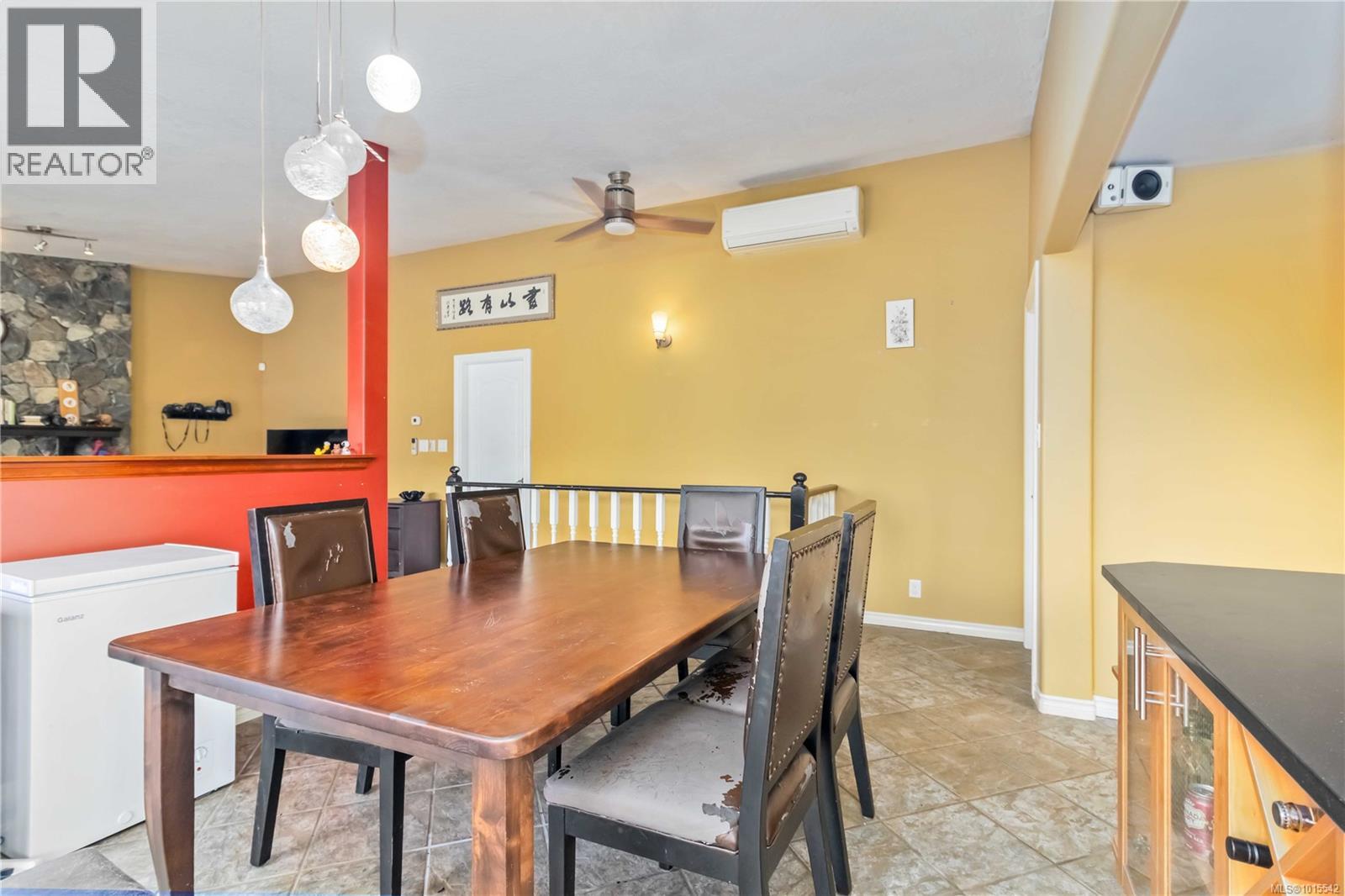  1619 Barksdale Drive, Saanich