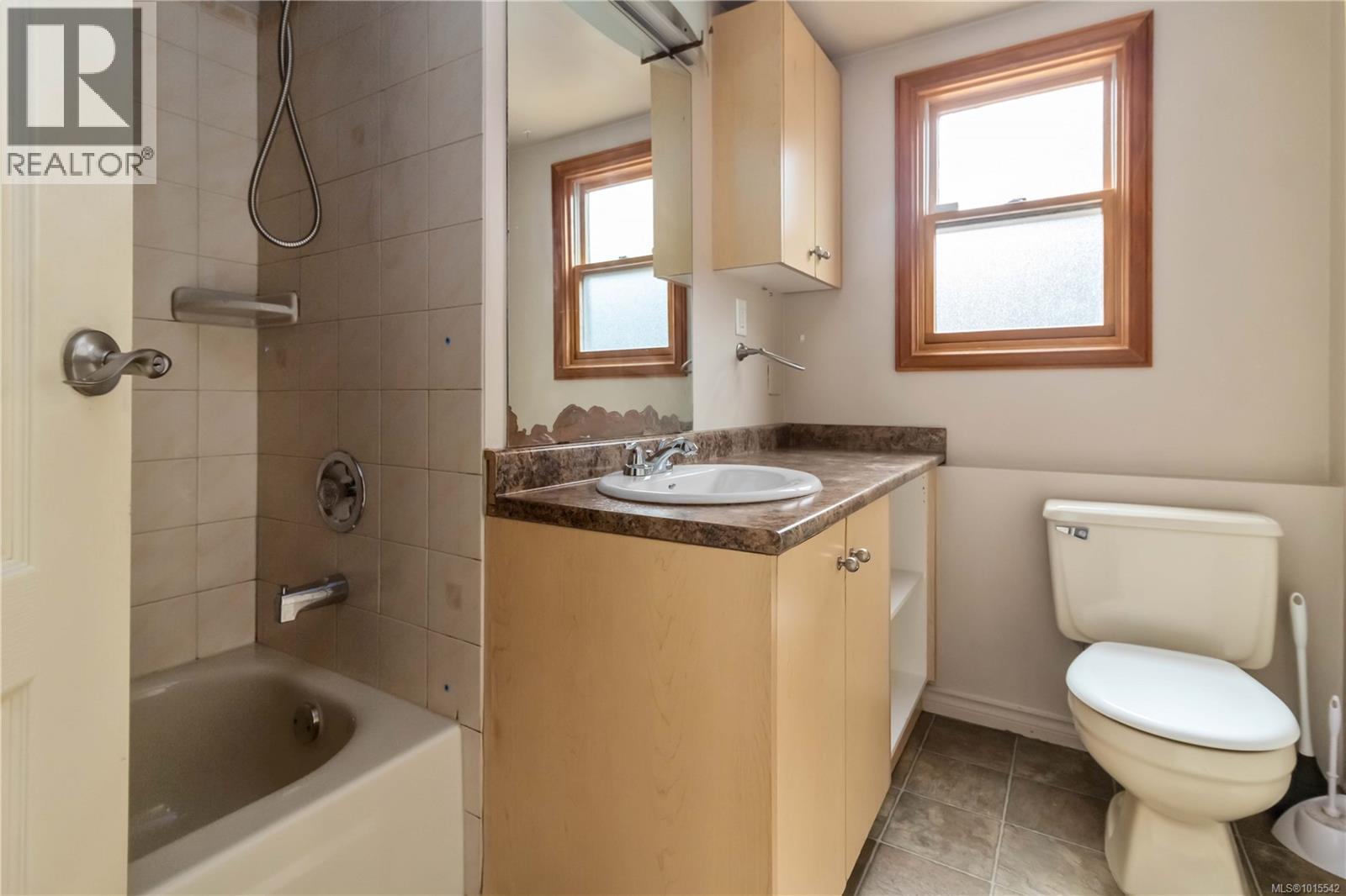  1619 Barksdale Drive, Saanich