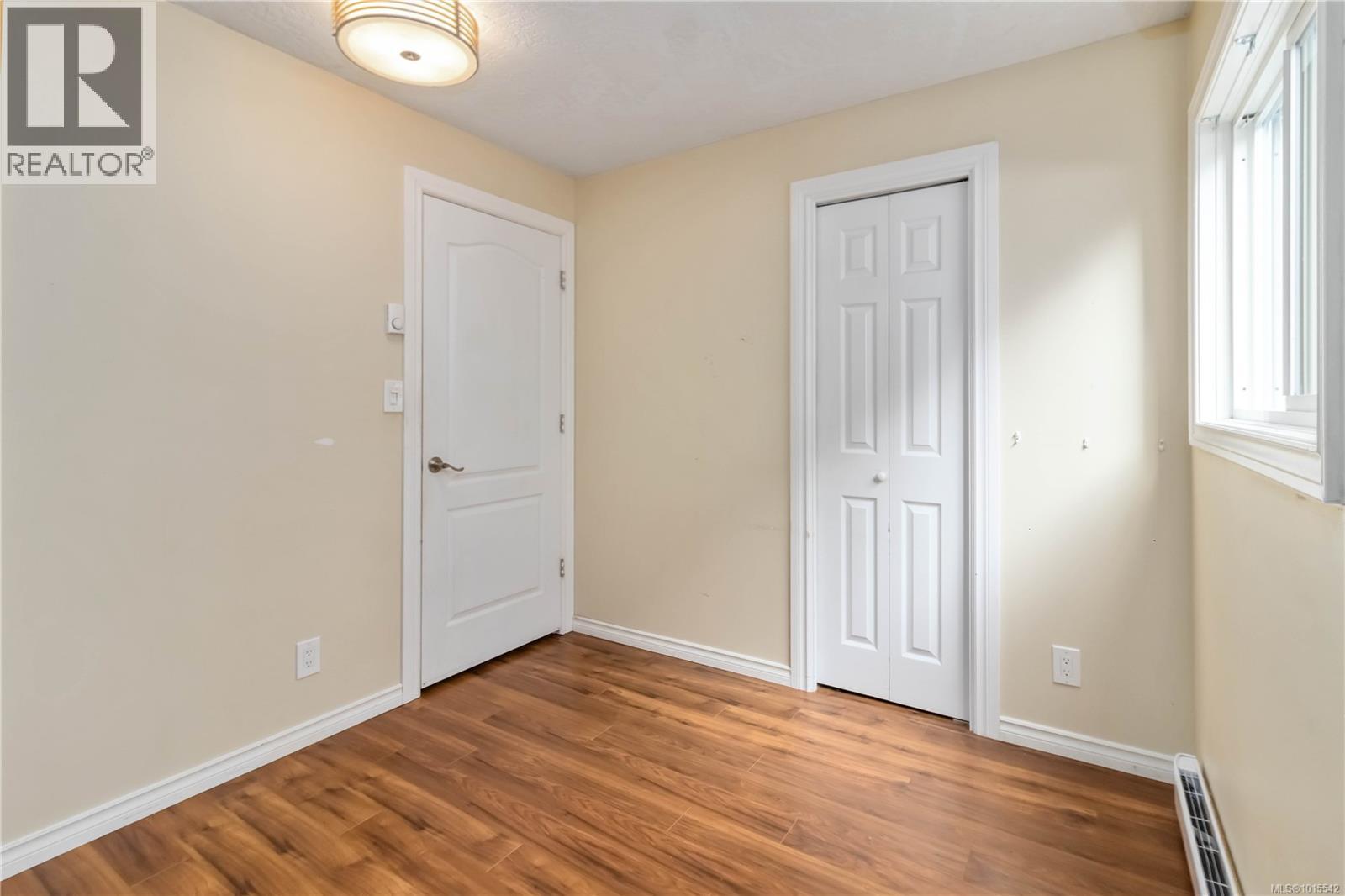  1619 Barksdale Drive, Saanich