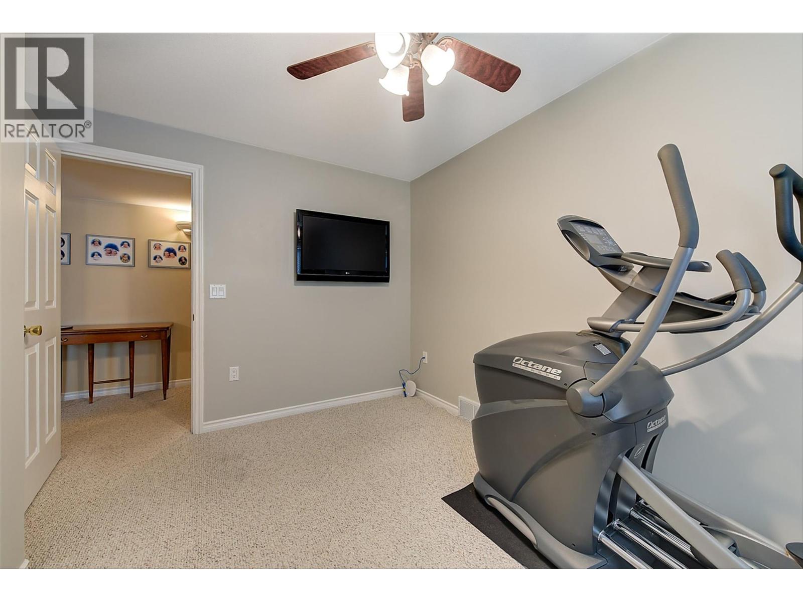  355 Woodpark Crescent, Kelowna