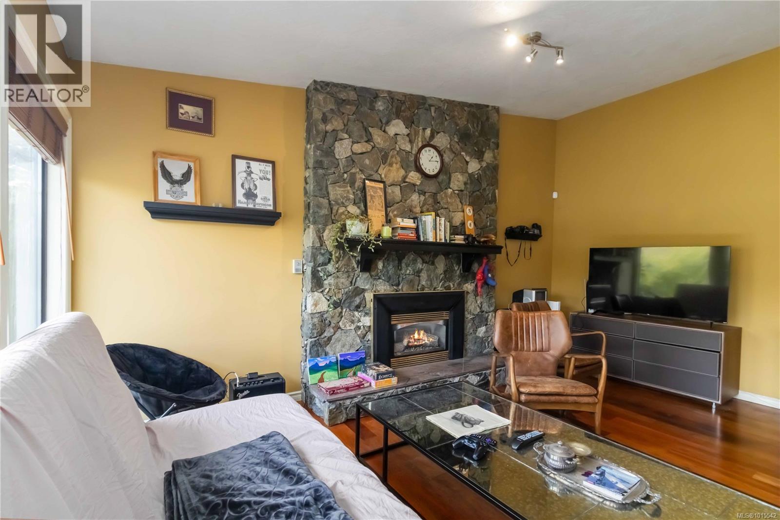  1619 Barksdale Drive, Saanich