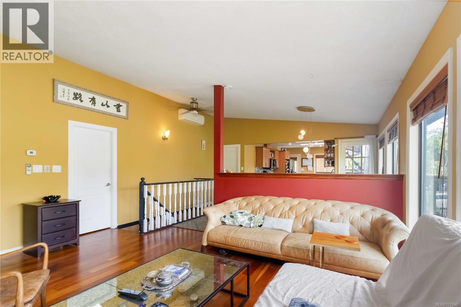  1619 Barksdale Drive, Saanich