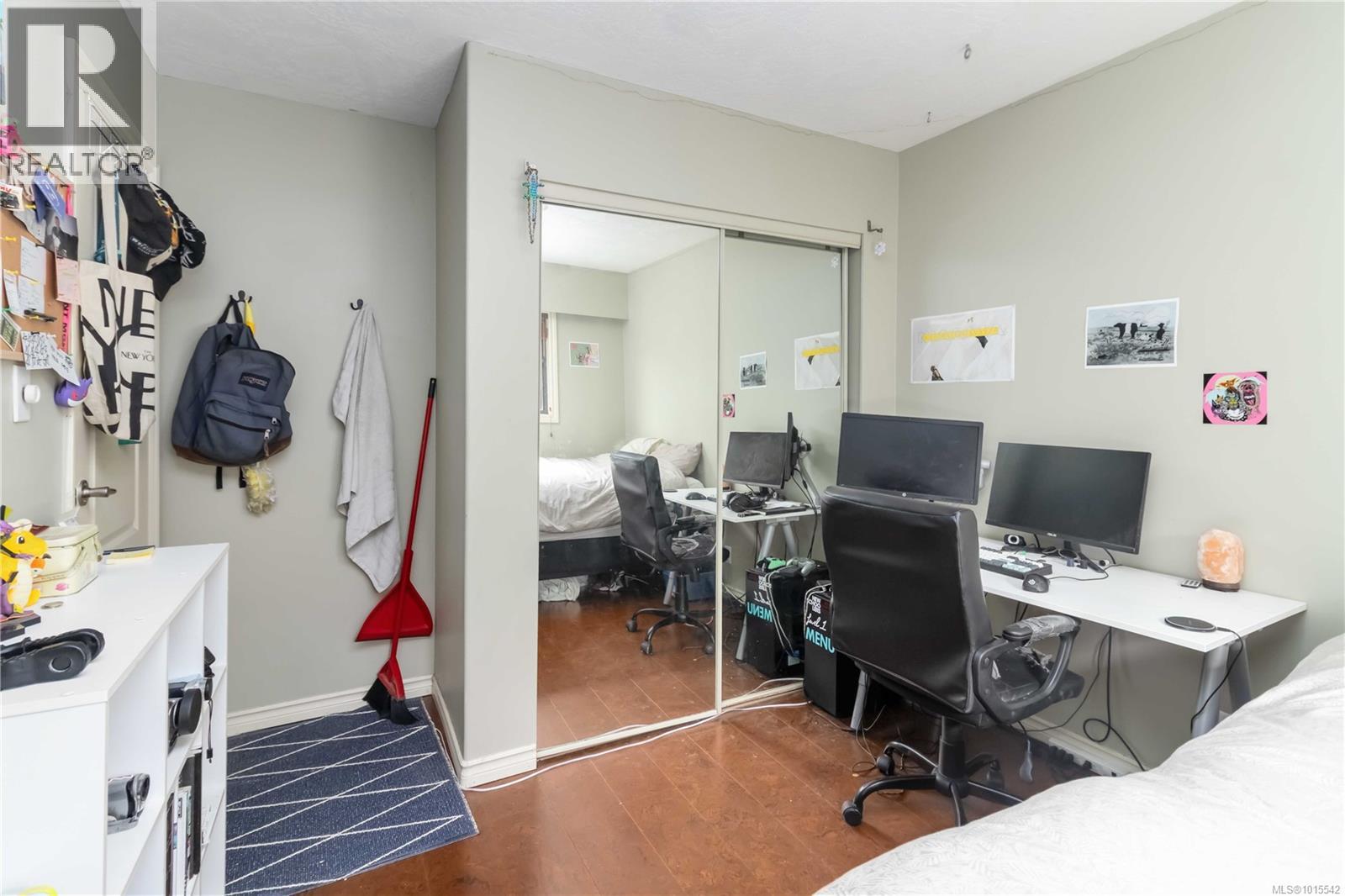  1619 Barksdale Drive, Saanich