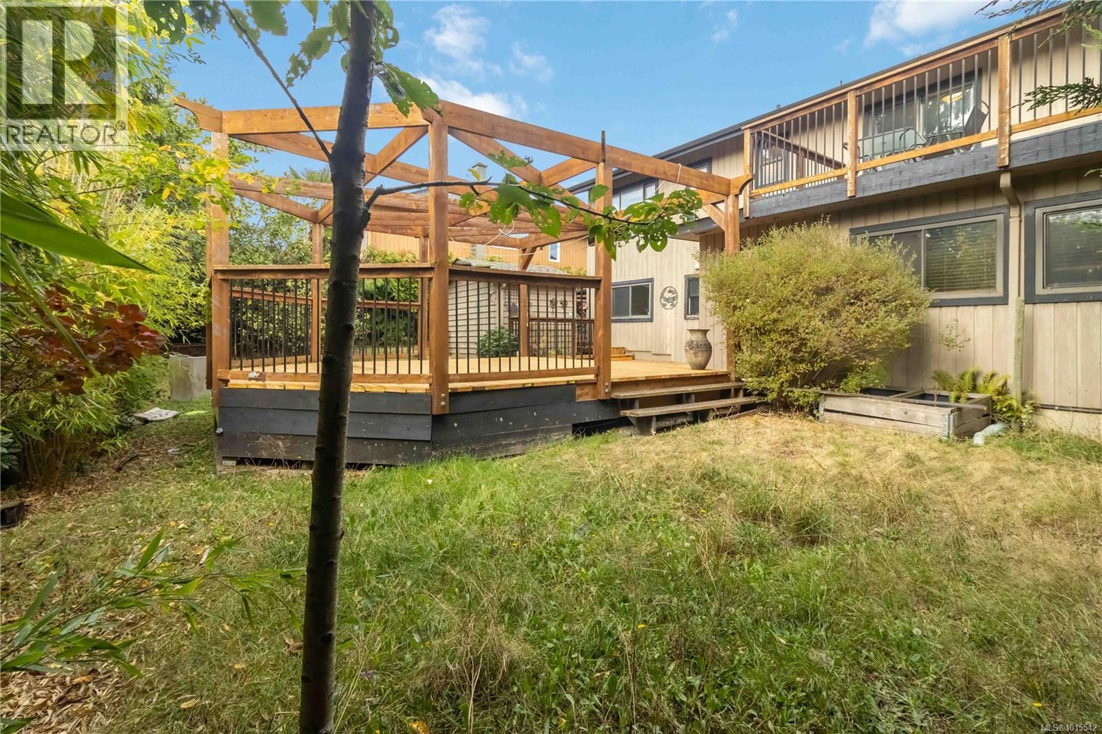  1619 Barksdale Drive, Saanich