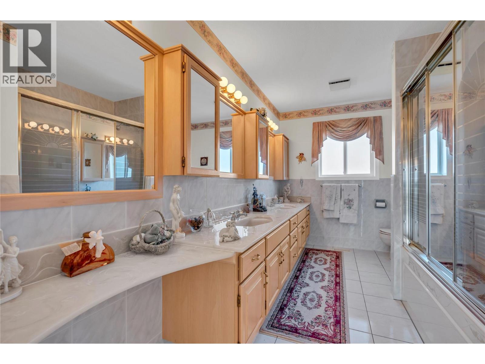 250 Lower Bench Road, Penticton