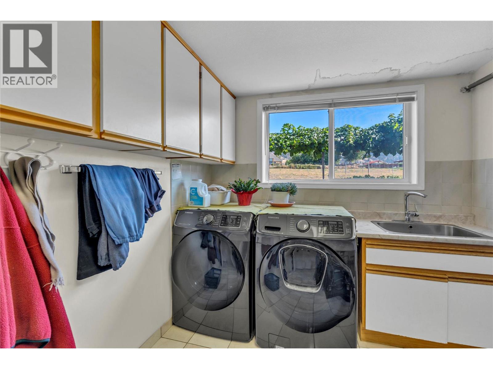 250 Lower Bench Road, Penticton