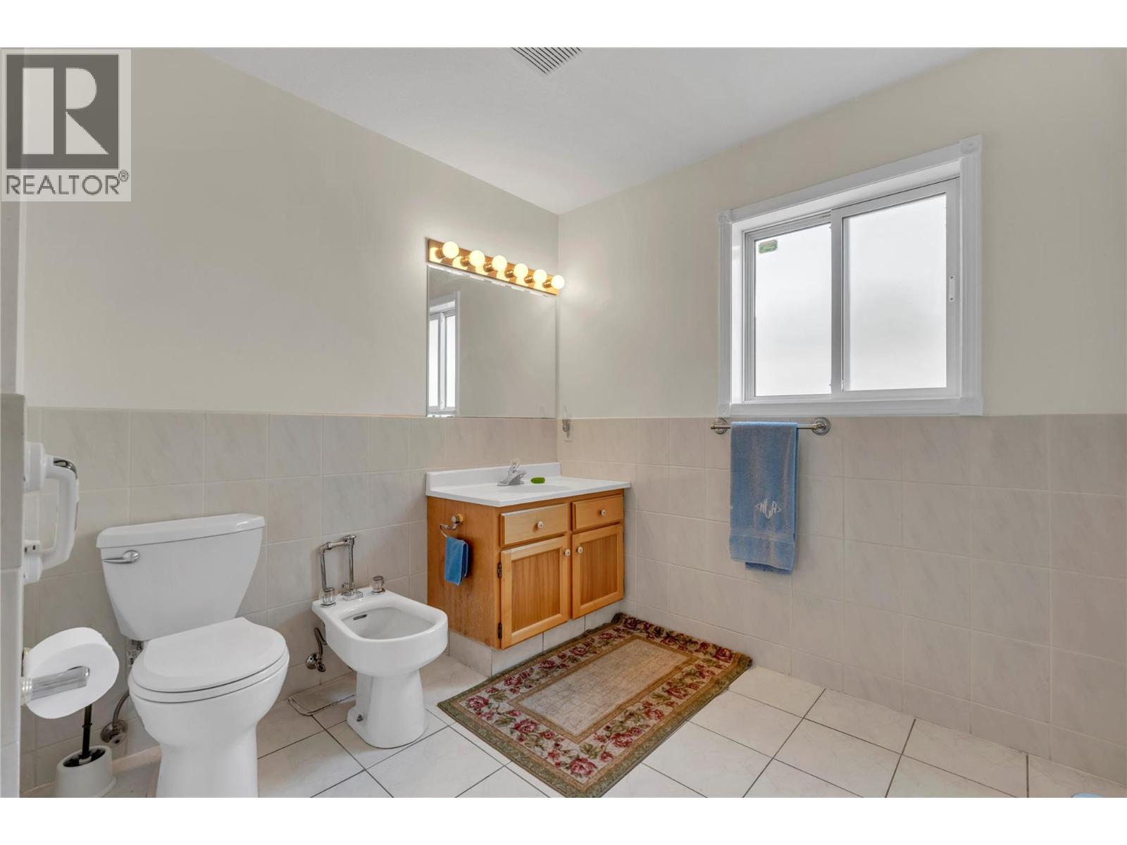 250 Lower Bench Road, Penticton