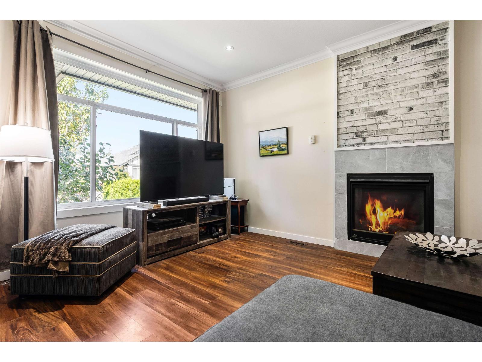 9 20118 BEACON ROAD, Hope, Hope