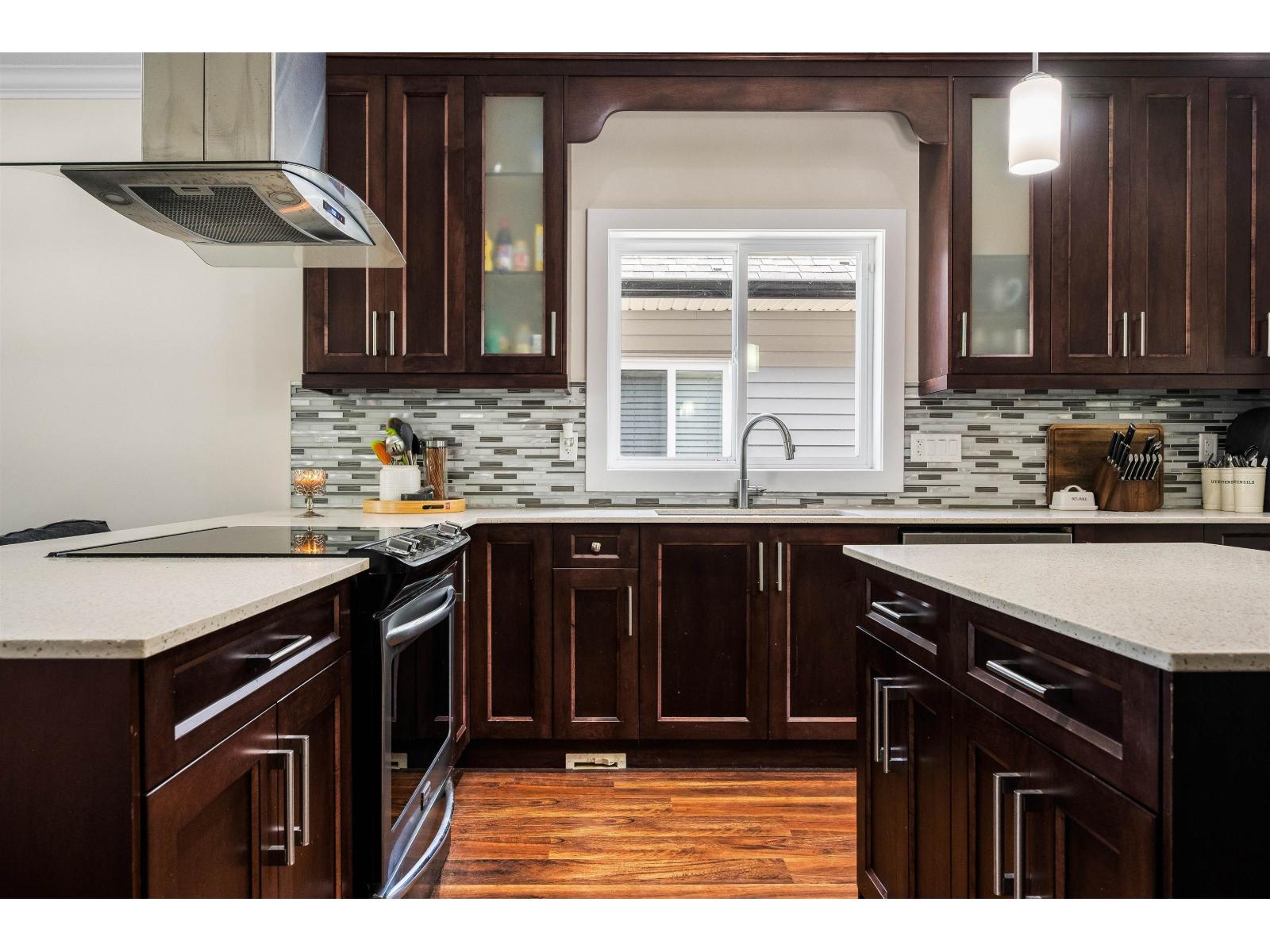 9 20118 BEACON ROAD, Hope, Hope