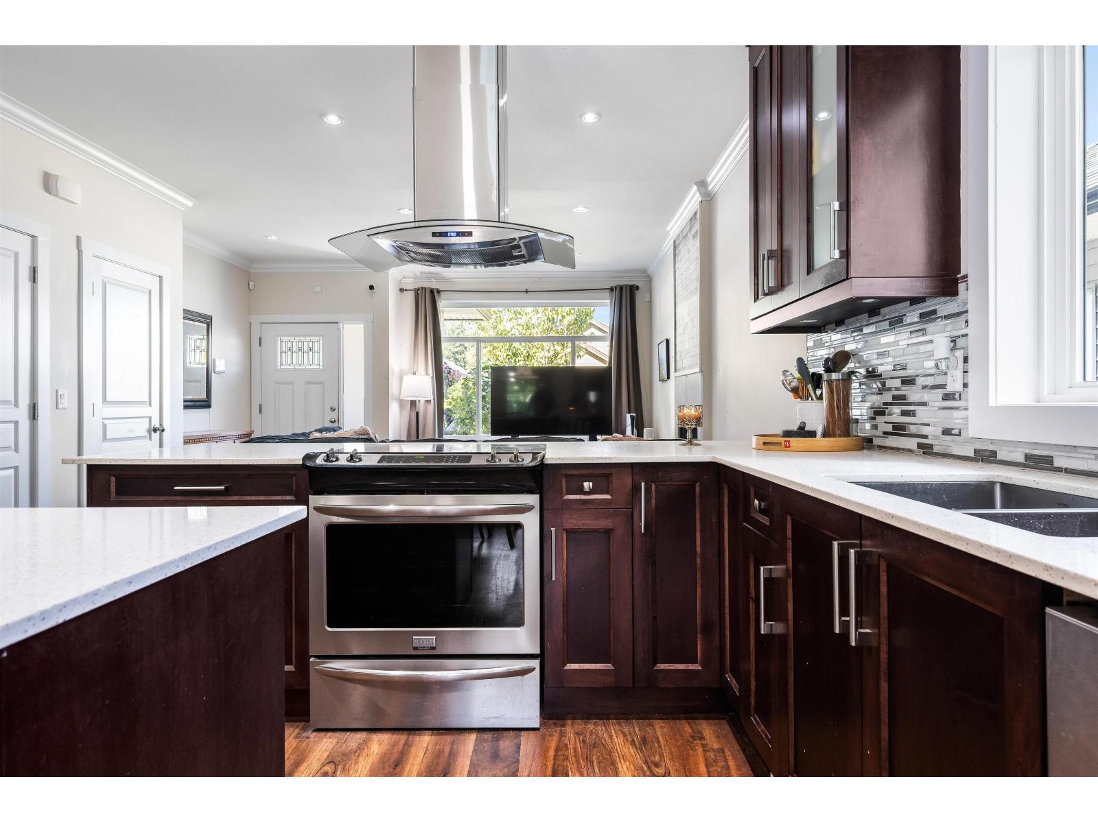 9 20118 BEACON ROAD, Hope, Hope