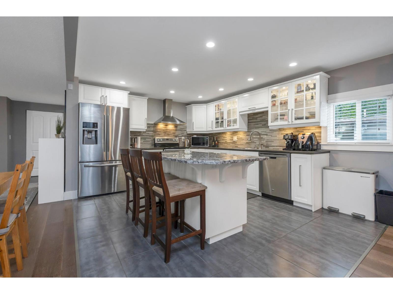 31520 LOMBARD AVENUE, Abbotsford