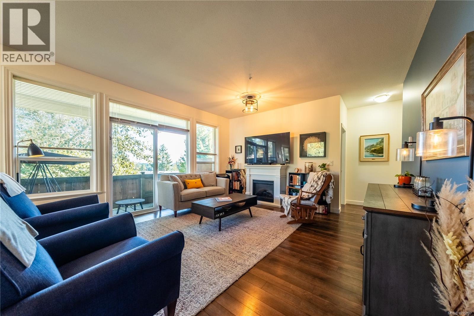 100 834 Varsity Way, Nanaimo