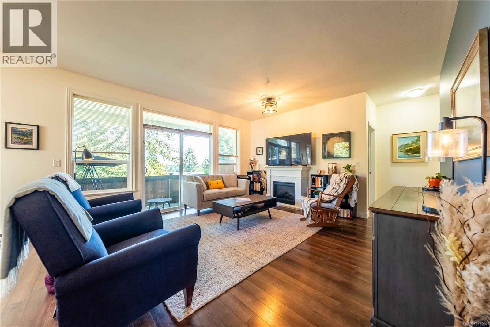 100 834 Varsity Way, Nanaimo