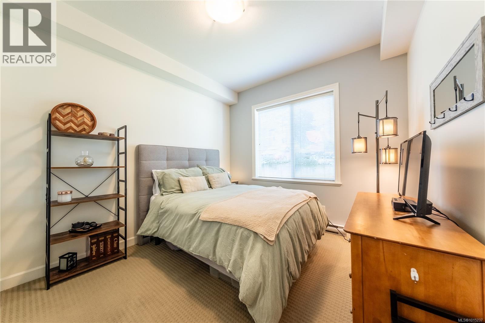 100 834 Varsity Way, Nanaimo
