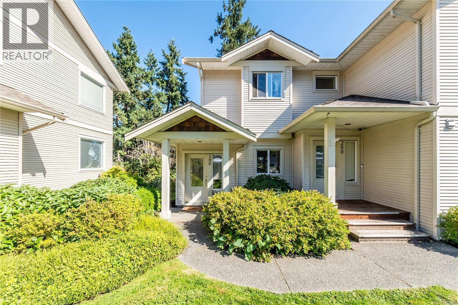 100 834 Varsity Way, Nanaimo