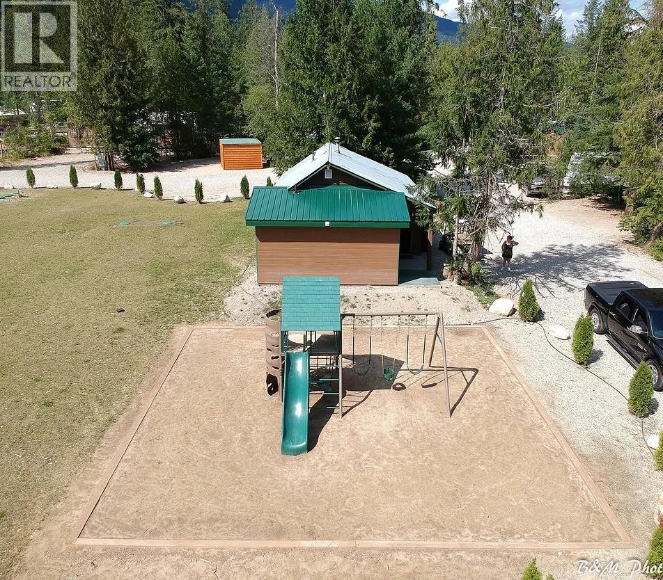  3499 LUOMA Road, Malakwa