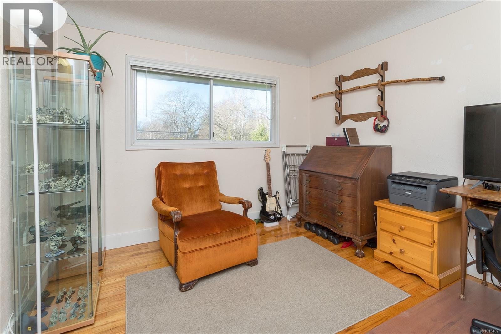  3100 Woodburn Avenue, Oak Bay
