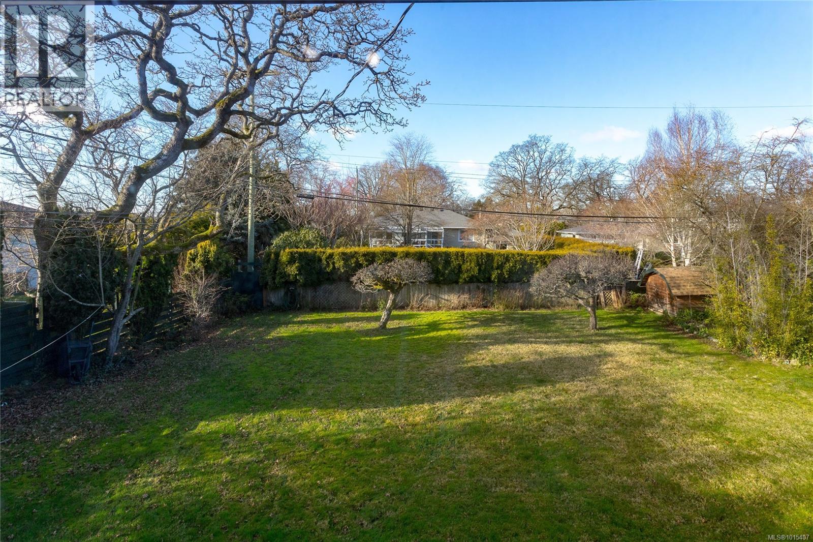 3100 Woodburn Avenue, Oak Bay