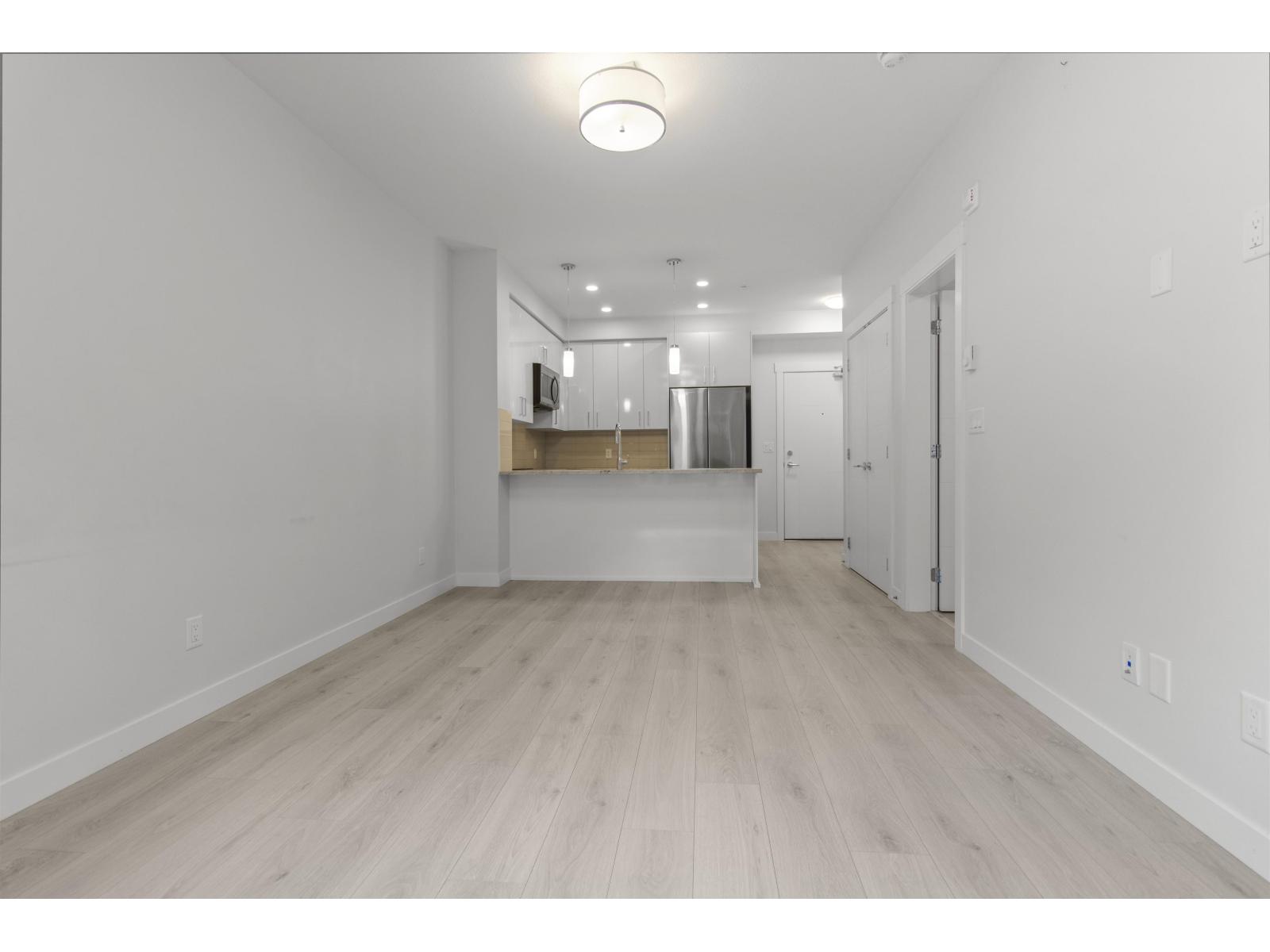 108 32690 14TH AVENUE, Mission