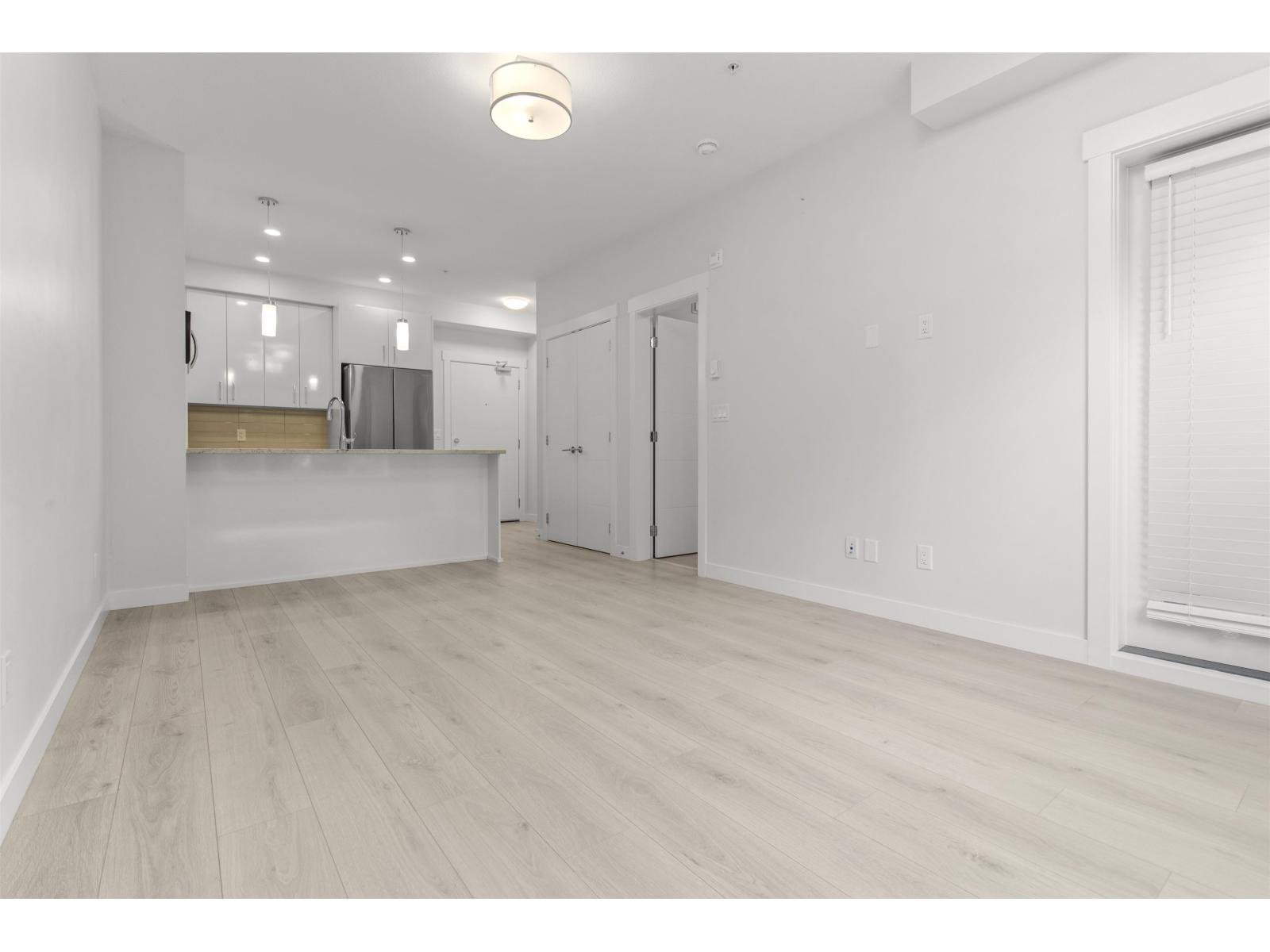 108 32690 14TH AVENUE, Mission