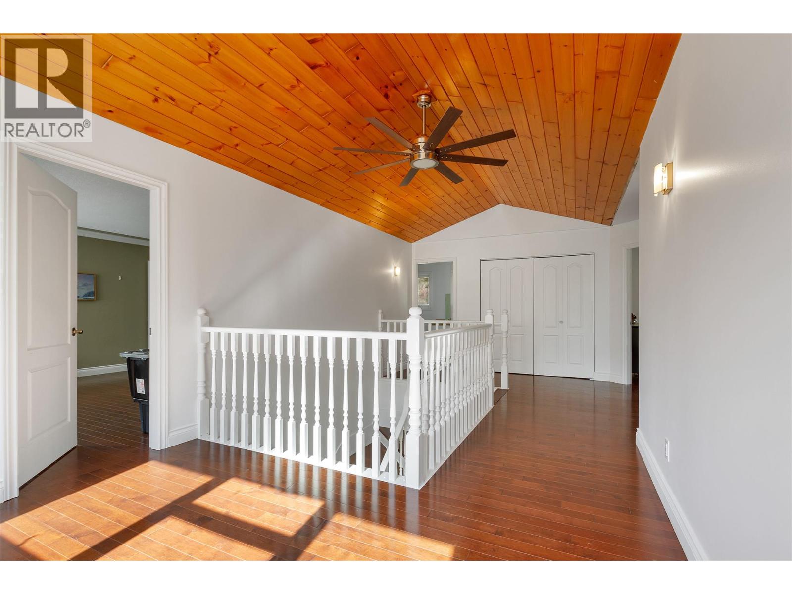  1065 BX Road, Vernon