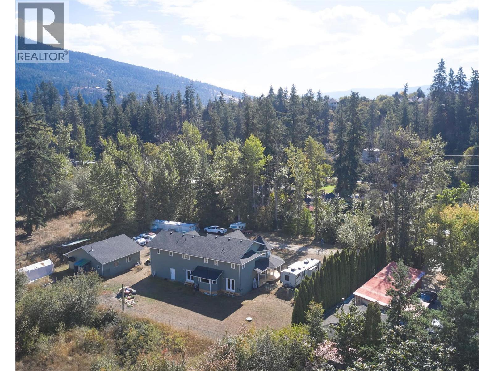  1065 BX Road, Vernon