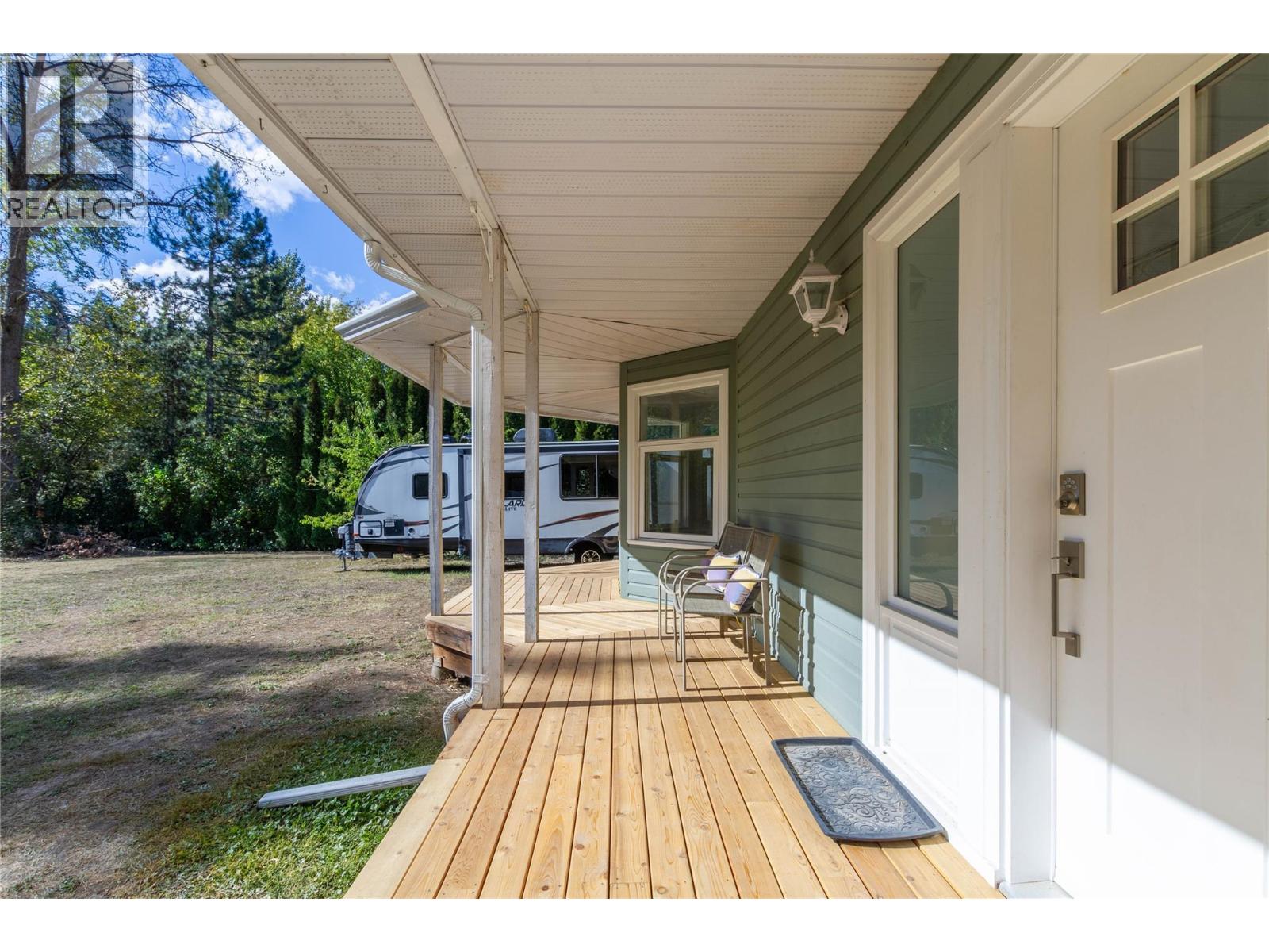  1065 BX Road, Vernon