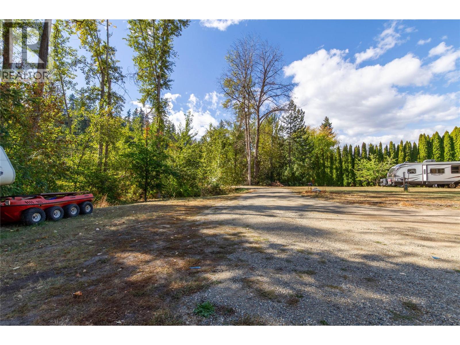  1065 BX Road, Vernon