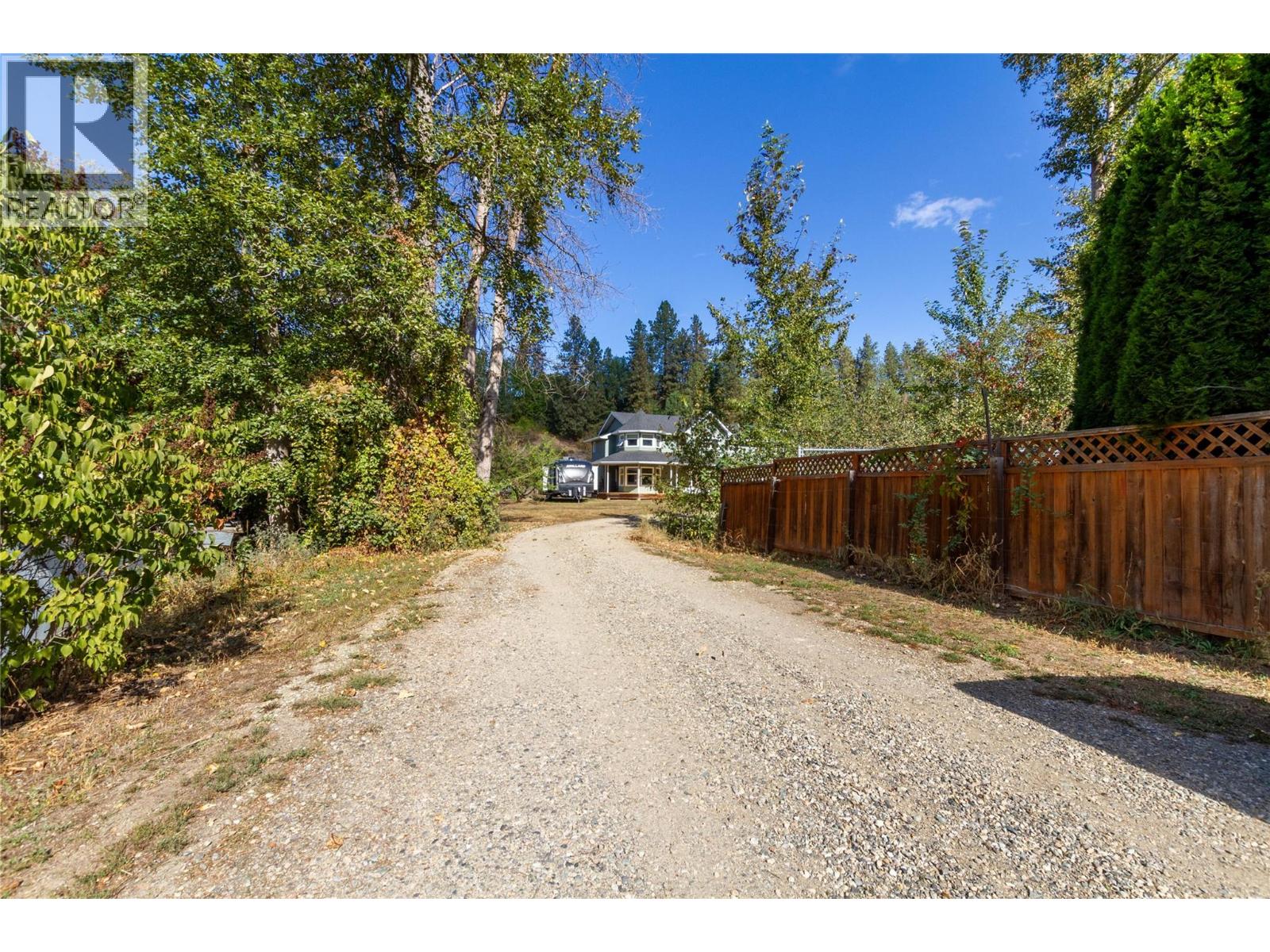  1065 BX Road, Vernon