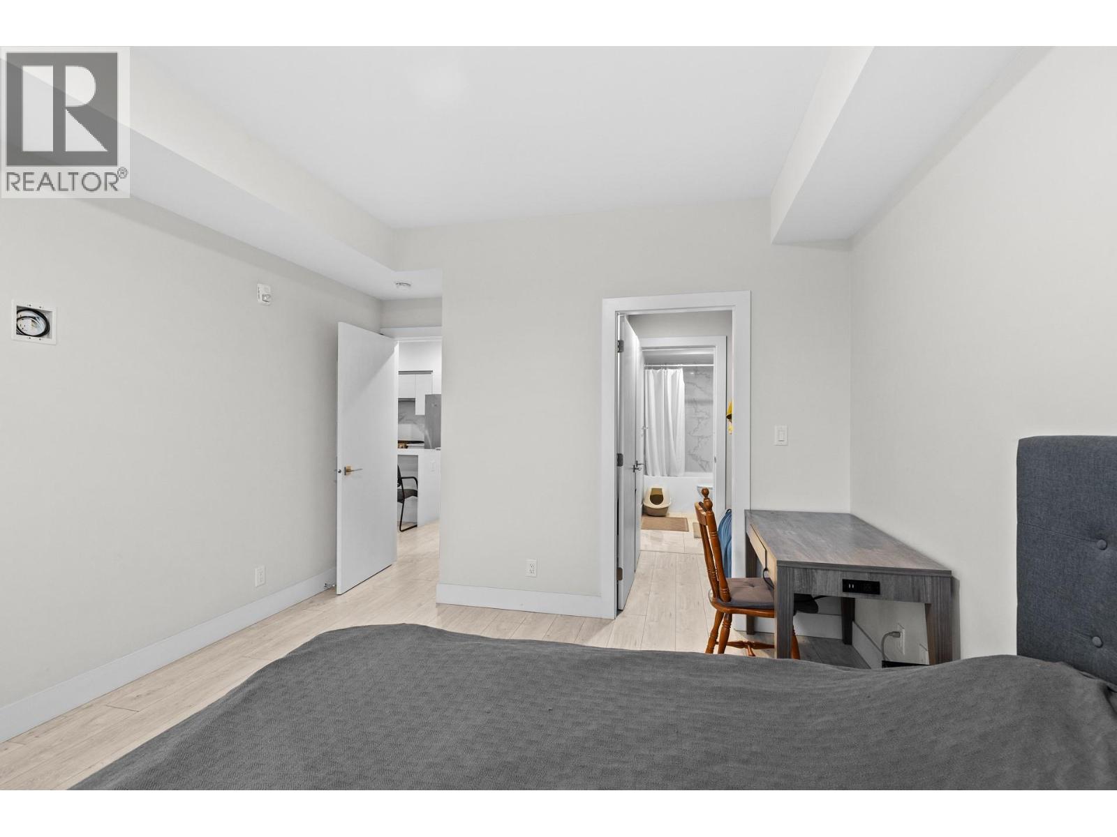 311 1925 Enterprise Way, Kelowna