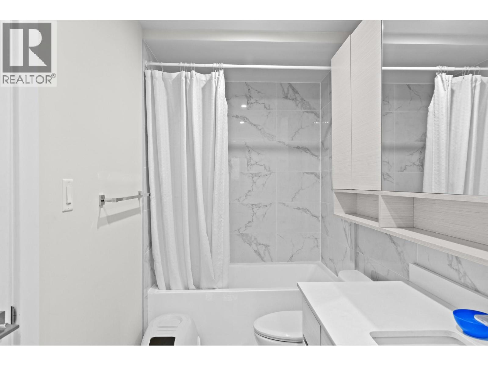 311 1925 Enterprise Way, Kelowna