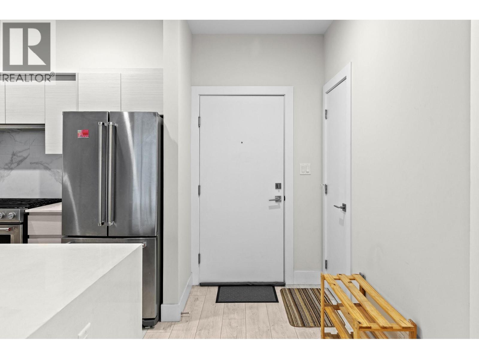 311 1925 Enterprise Way, Kelowna