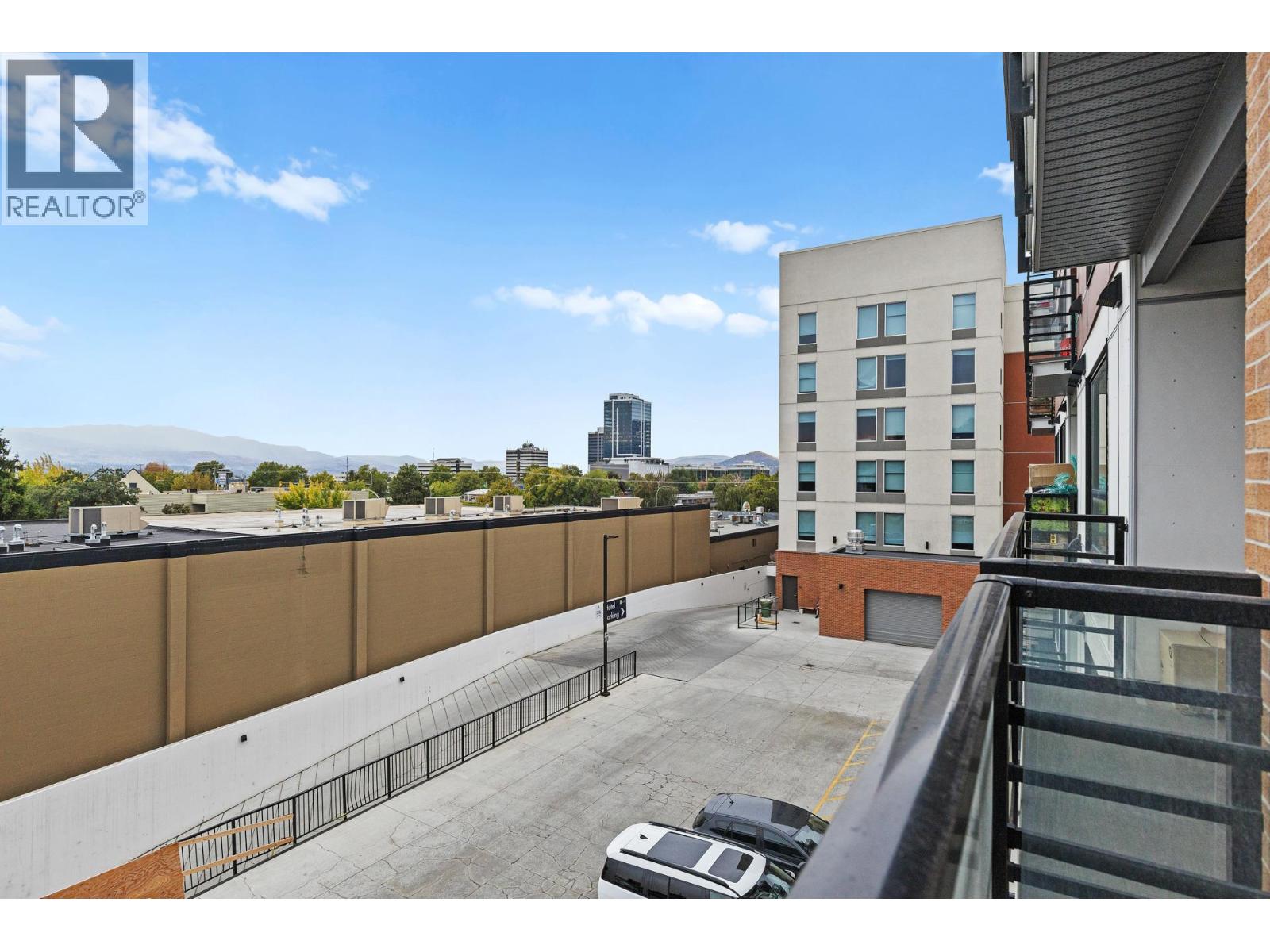 311 1925 Enterprise Way, Kelowna