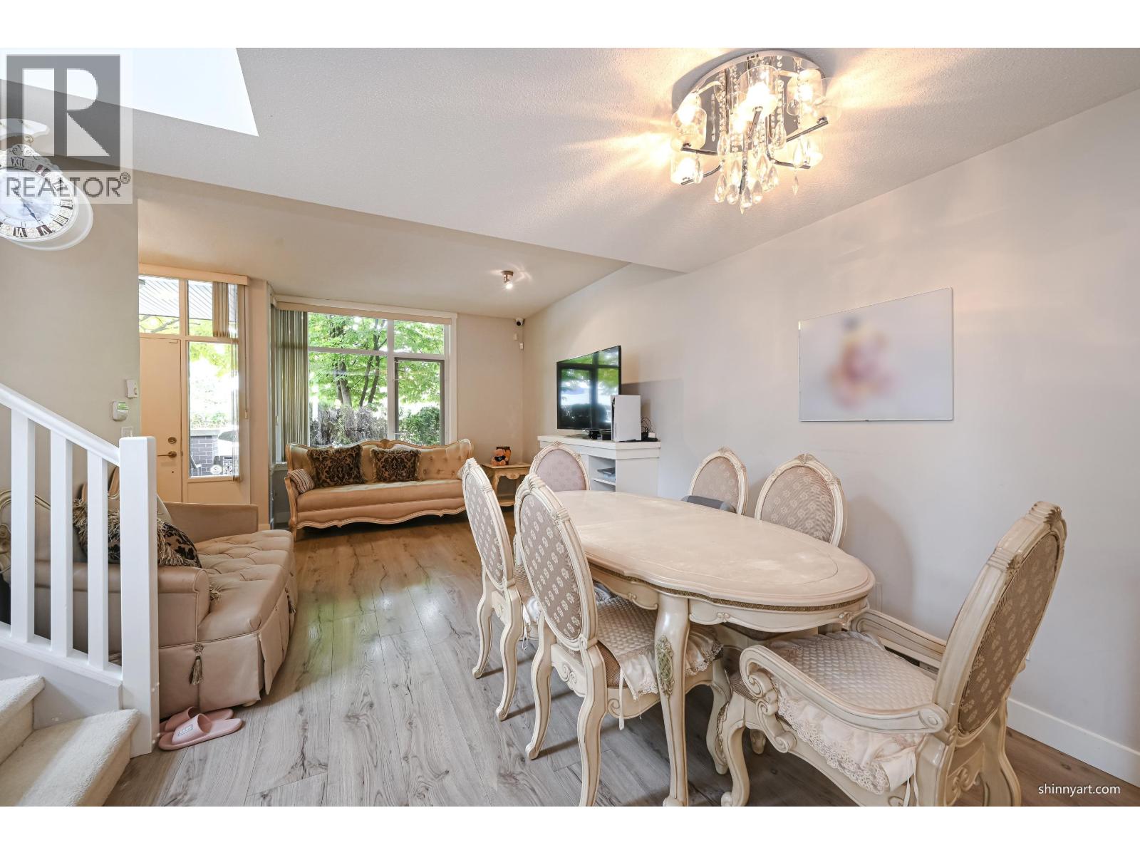 4923 DAWSON STREET, Burnaby