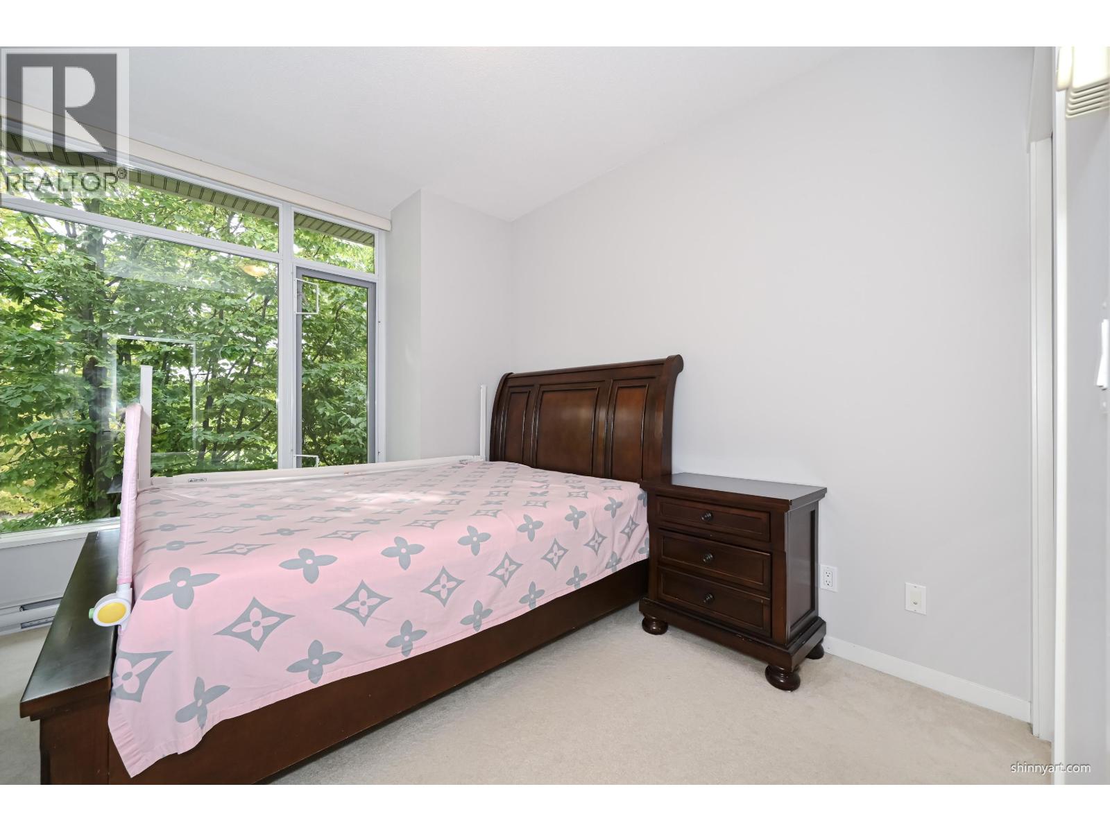 4923 DAWSON STREET, Burnaby