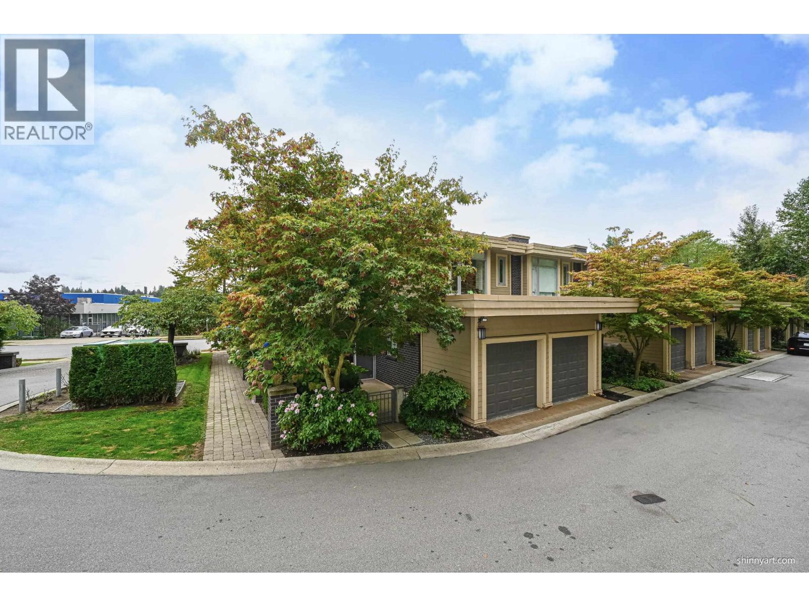 4923 DAWSON STREET, Burnaby