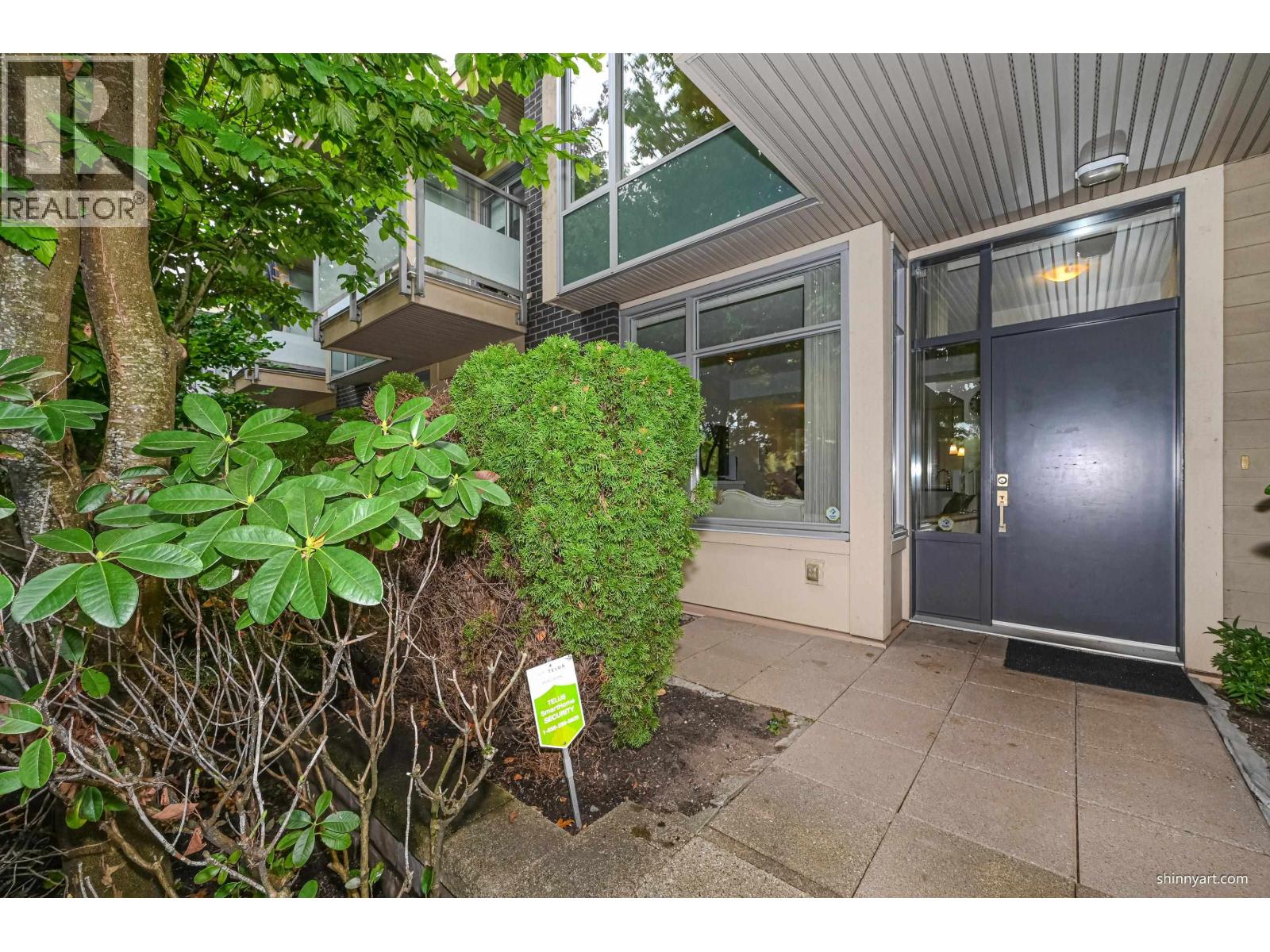 4923 DAWSON STREET, Burnaby