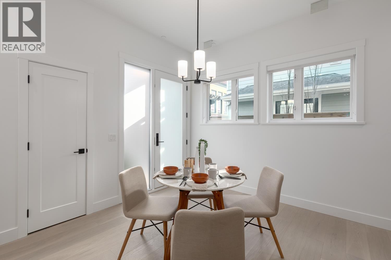 1061 SEMLIN DRIVE, Vancouver