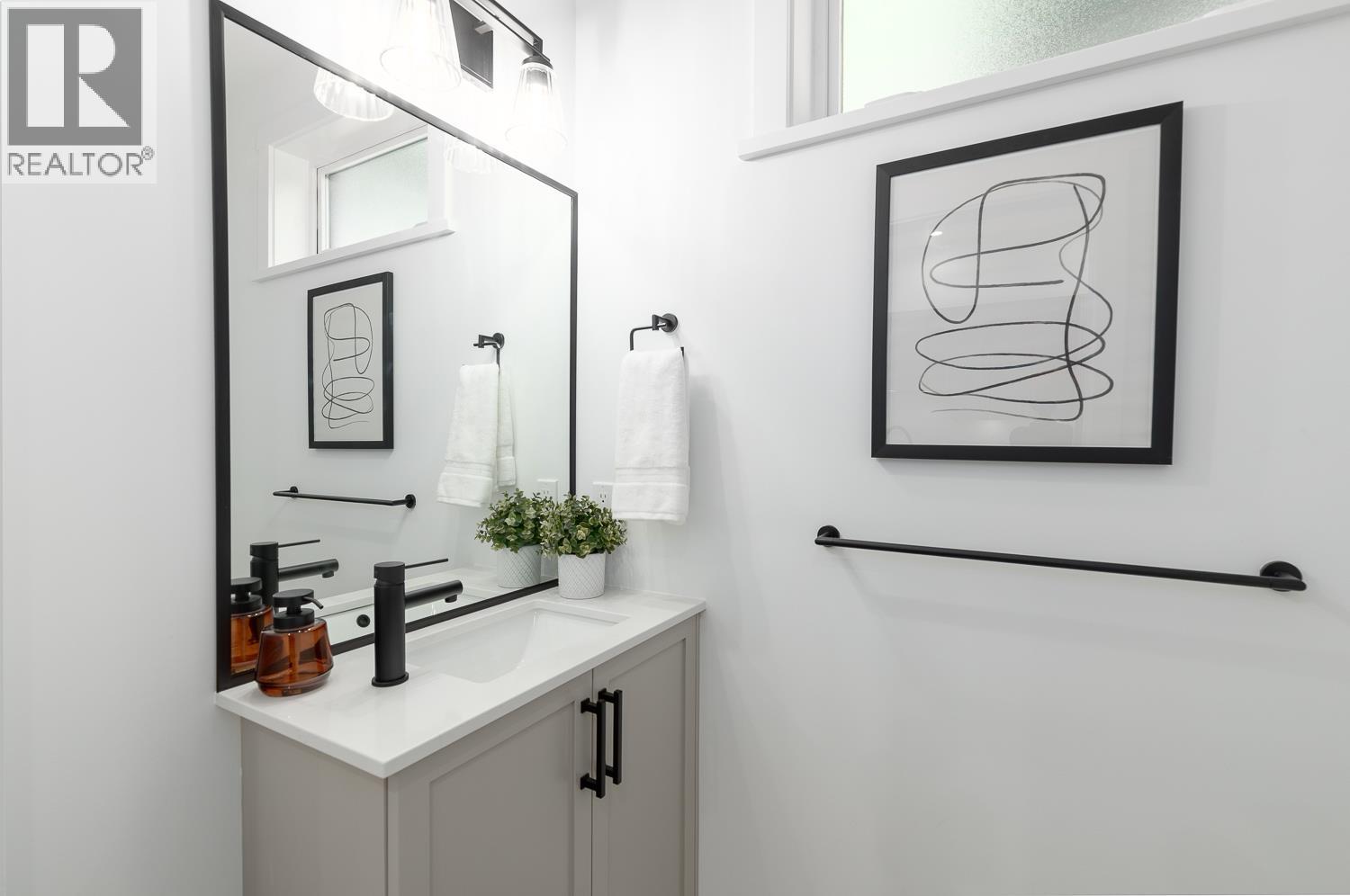 1061 SEMLIN DRIVE, Vancouver