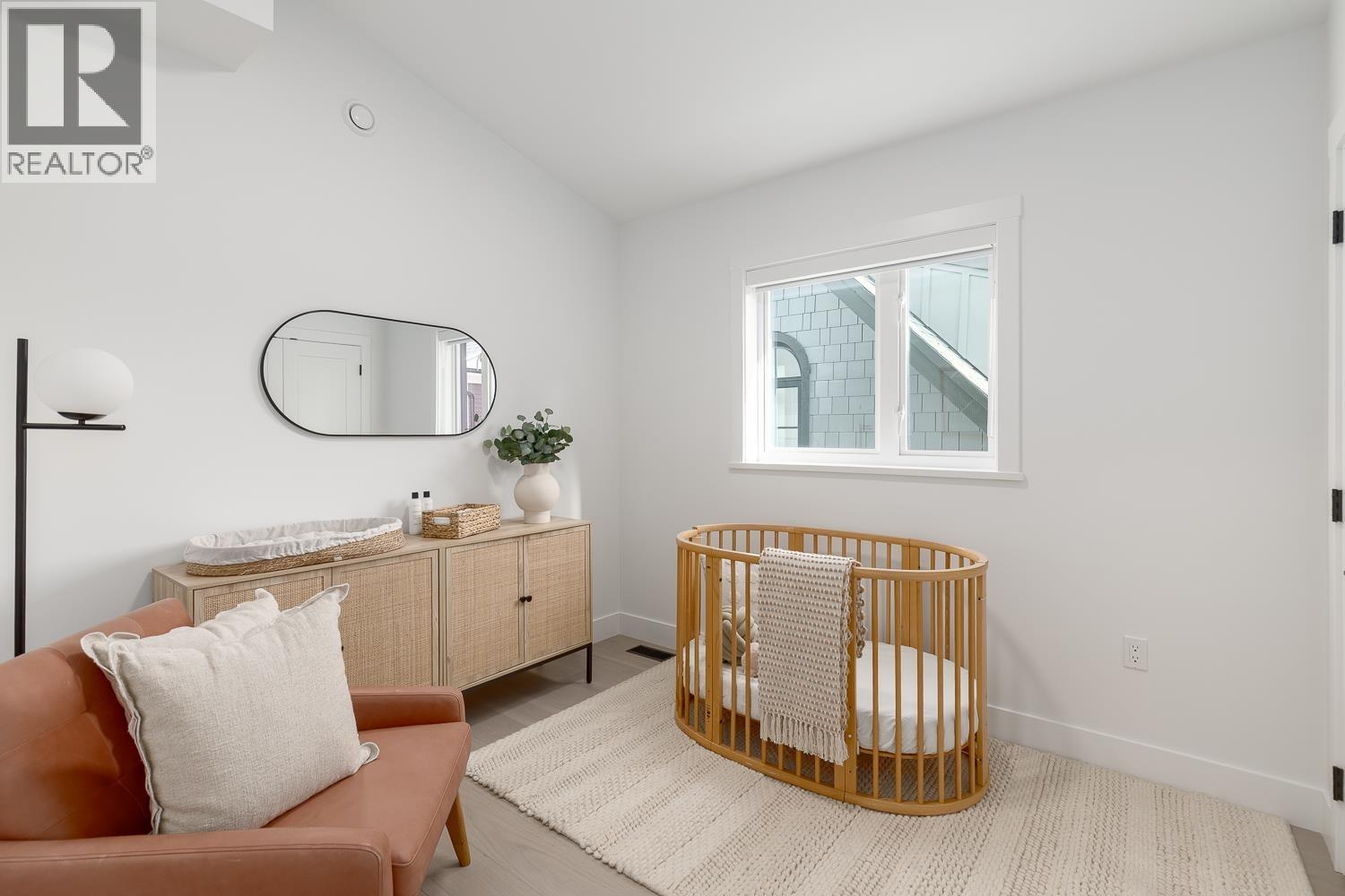 1061 SEMLIN DRIVE, Vancouver