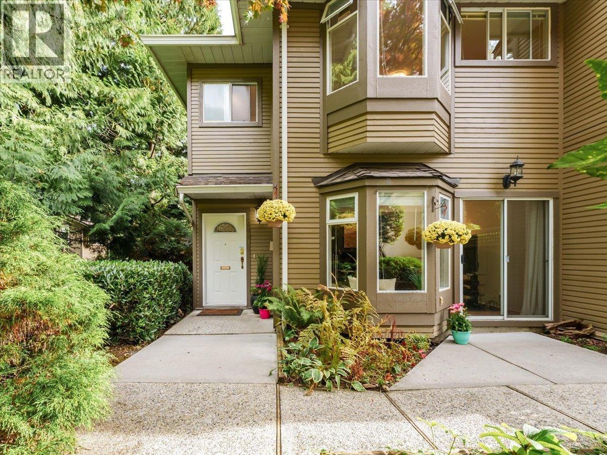 8804 ROBINS COURT, Burnaby