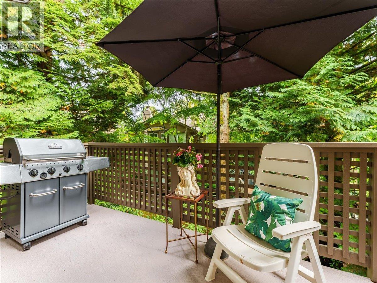 8804 ROBINS COURT, Burnaby