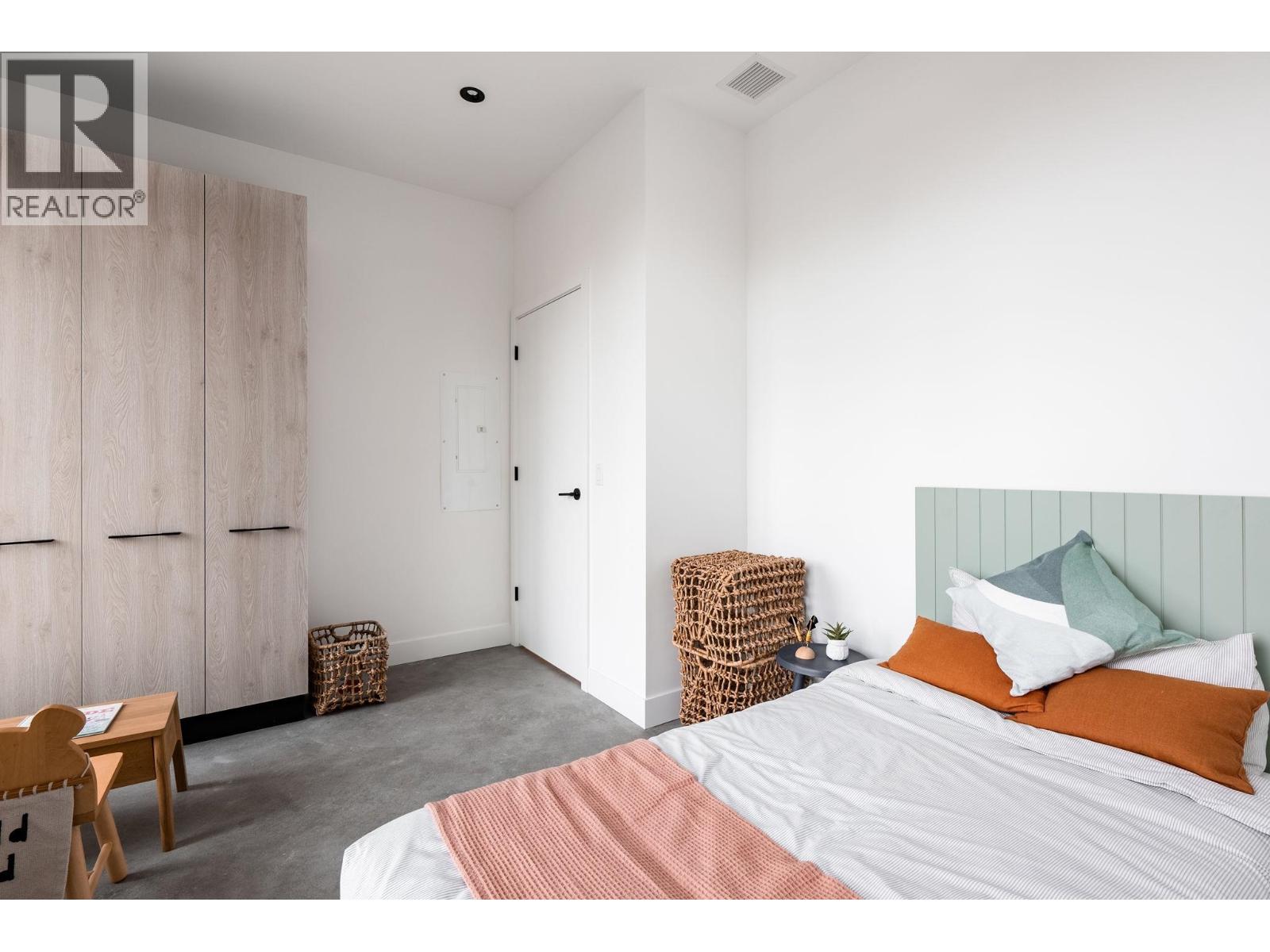 4015 FLEMING STREET, Vancouver