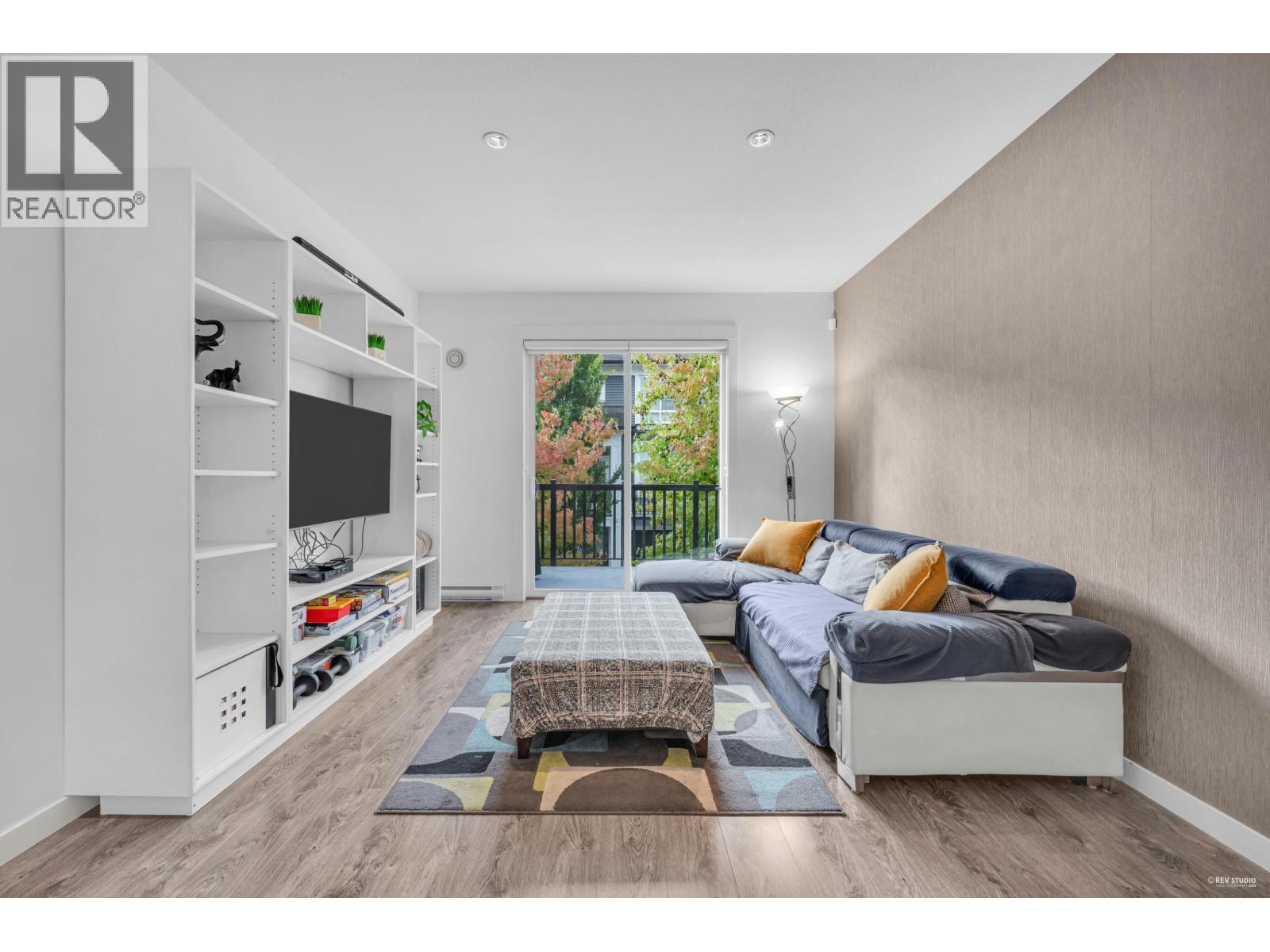 64 2423 AVON PLACE, Port Coquitlam