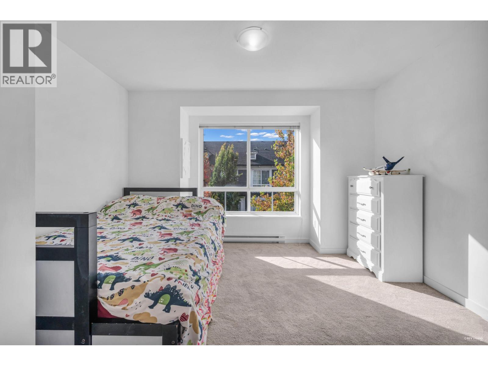 64 2423 AVON PLACE, Port Coquitlam