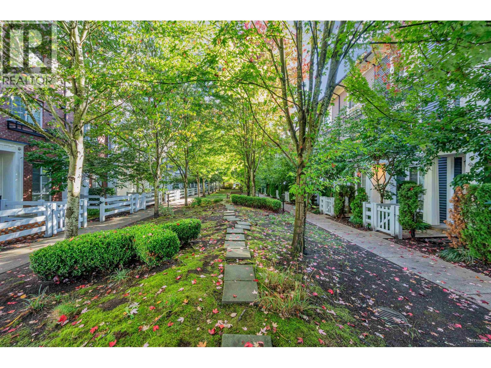 64 2423 AVON PLACE, Port Coquitlam