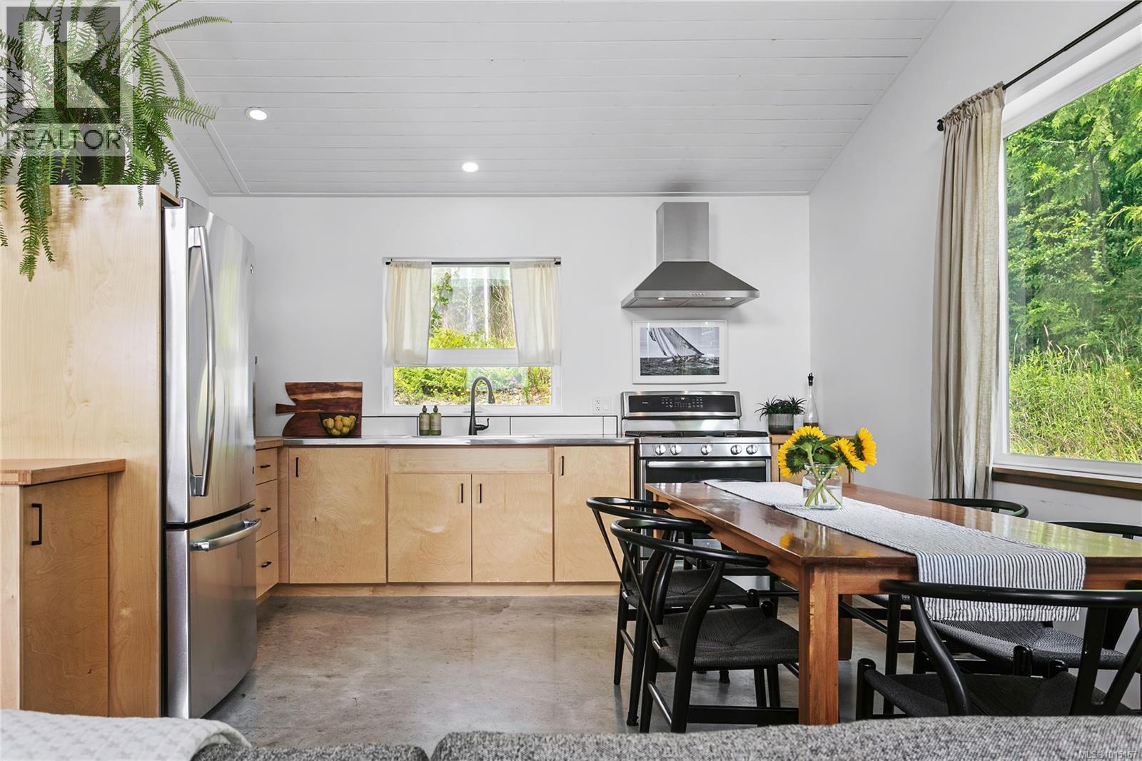  3952 Trailhead Drive, Sooke