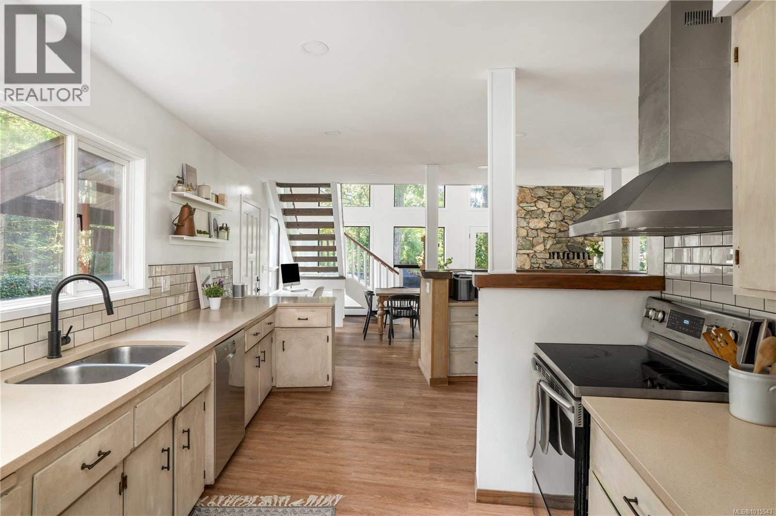  2446 Sommer Lane, Shawnigan Lake